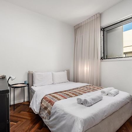 Penthouse 3Br + Roof Top + Parking - On The Beach Haifa Kültér fotó
